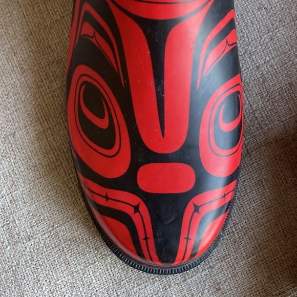 Chelsea Rubber Boots with First Nations Design Size 7 - Picture 5 of 8